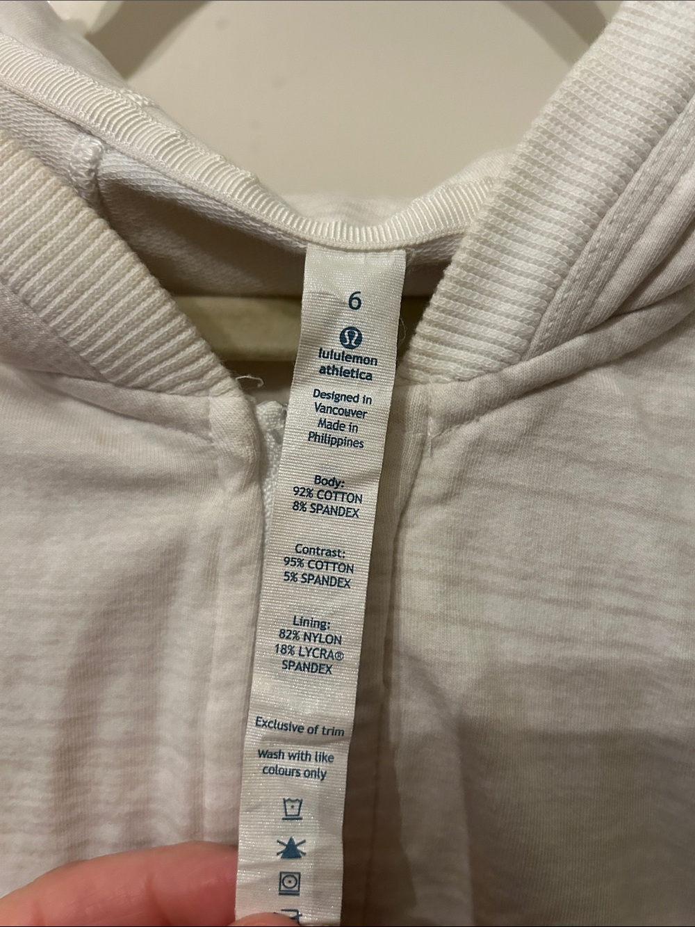 Lululemon jacket - Picture 2 of 5